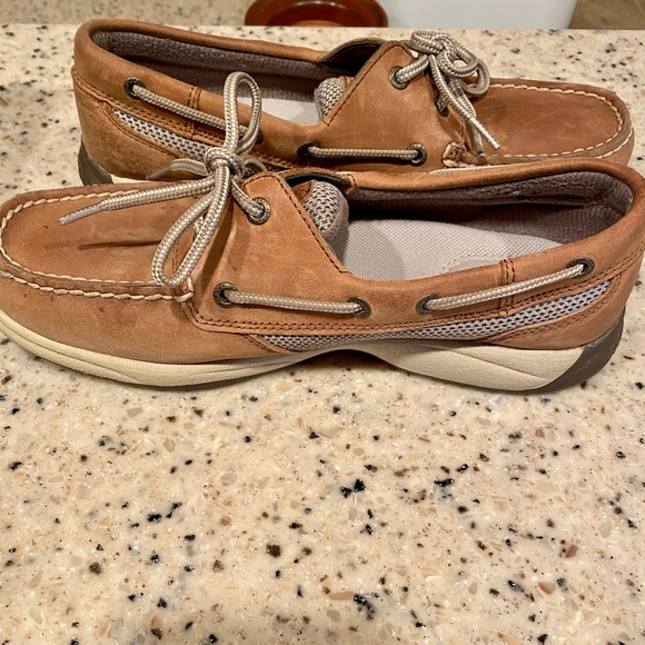 EUC Sperry shoes - Picture 1 of 7